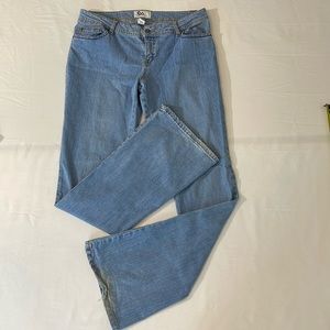 SO WOMENS JEANS, SIZE 13 L JRS , GOOD PREOWNED CONDITION